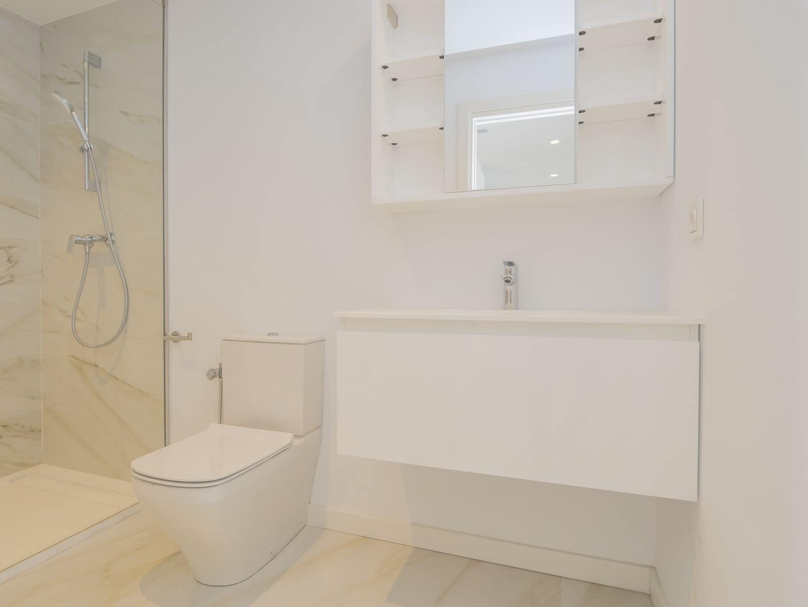 4 bedroom Townhouse for sale in Nueva Andalucia - € 945,000 (Ref: 9937722)