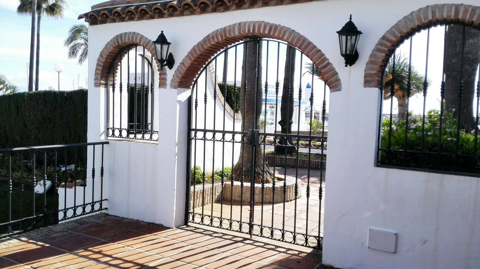 1 chambre Appartement de Plage à vendre à La Duquesa / Puerto de la Duquesa - 330 000 € (Ref: 9937738)