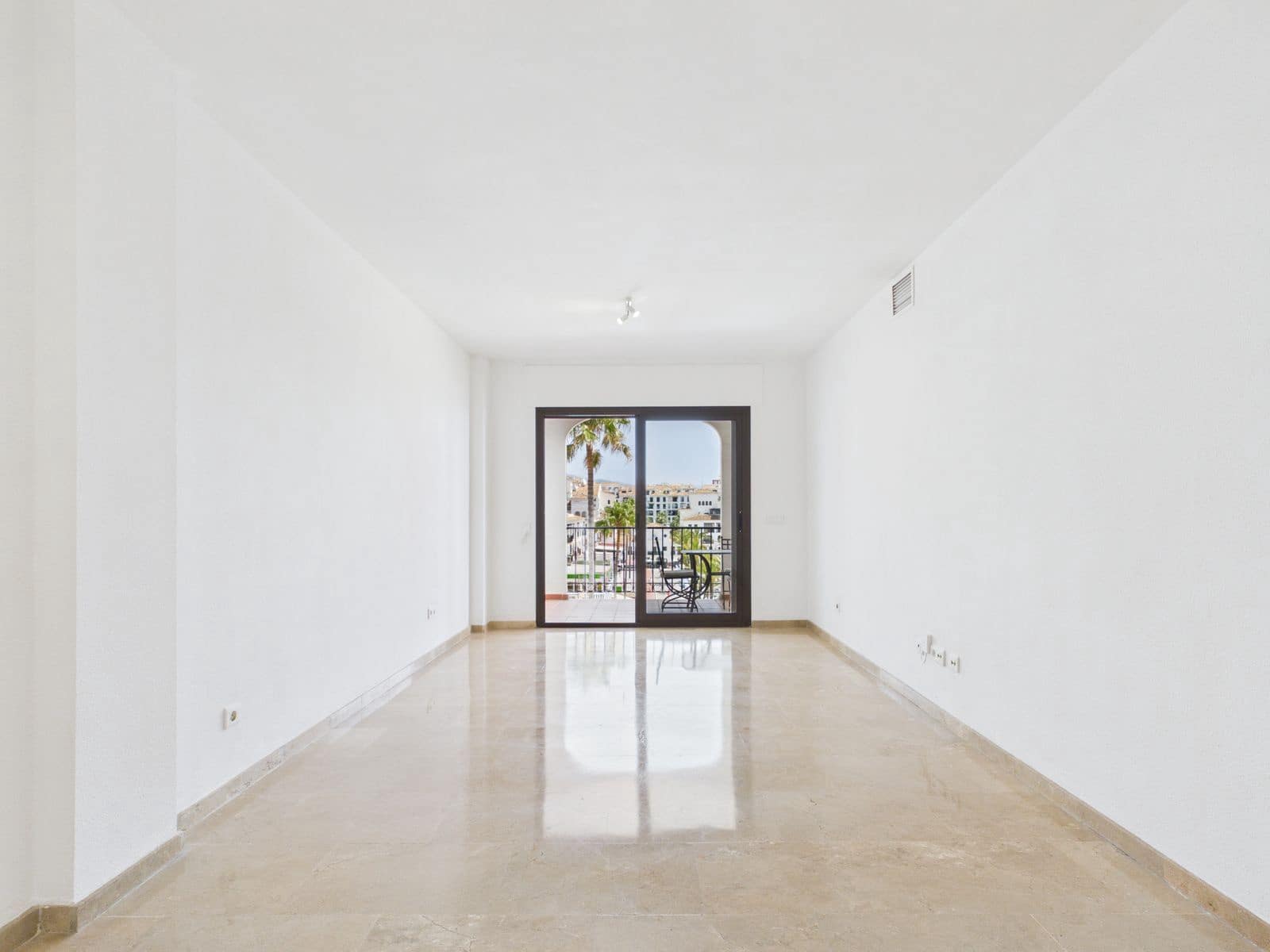2 Zimmer Strandapartment zu verkaufen in Manilva - 430.000 € (Ref: 9937742)