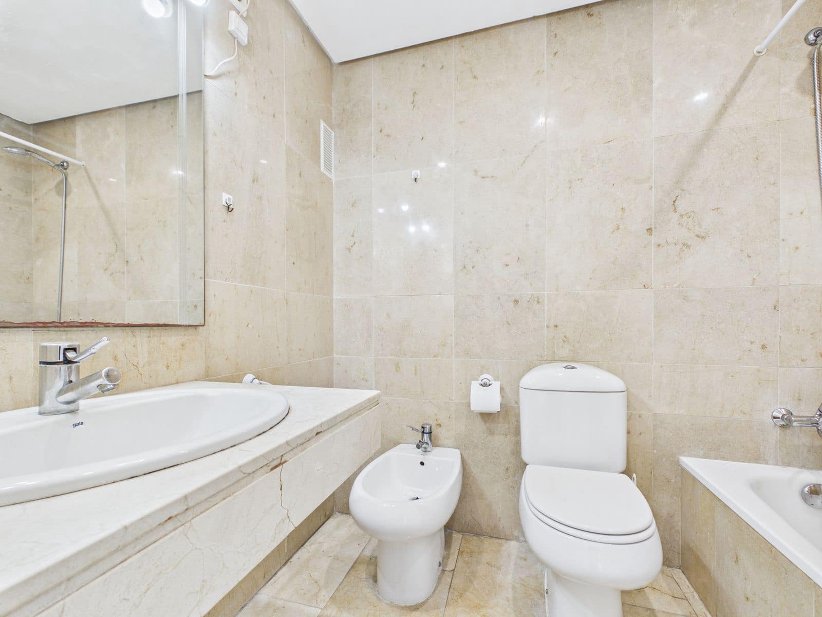 2 Zimmer Strandapartment zu verkaufen in Manilva - 430.000 € (Ref: 9937742)