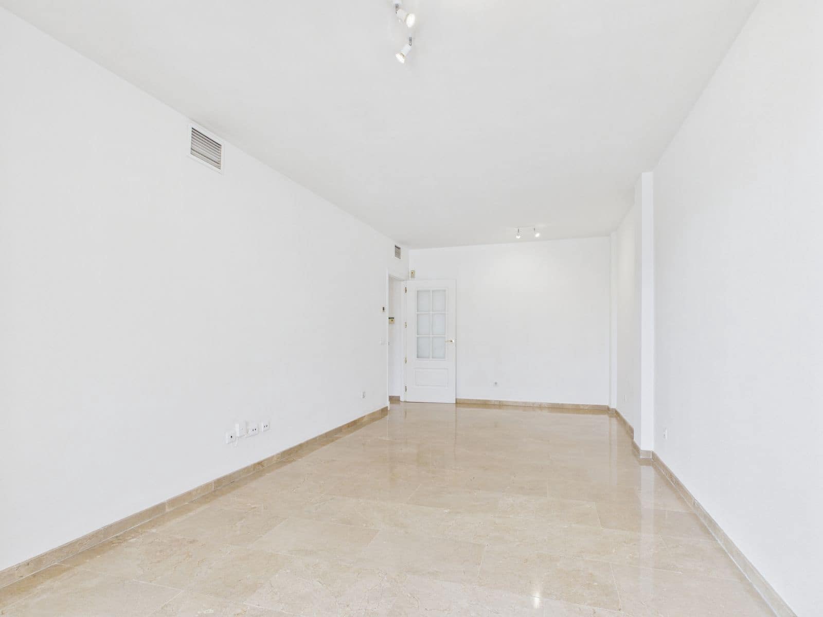 2 Zimmer Strandapartment zu verkaufen in Manilva - 430.000 € (Ref: 9937742)