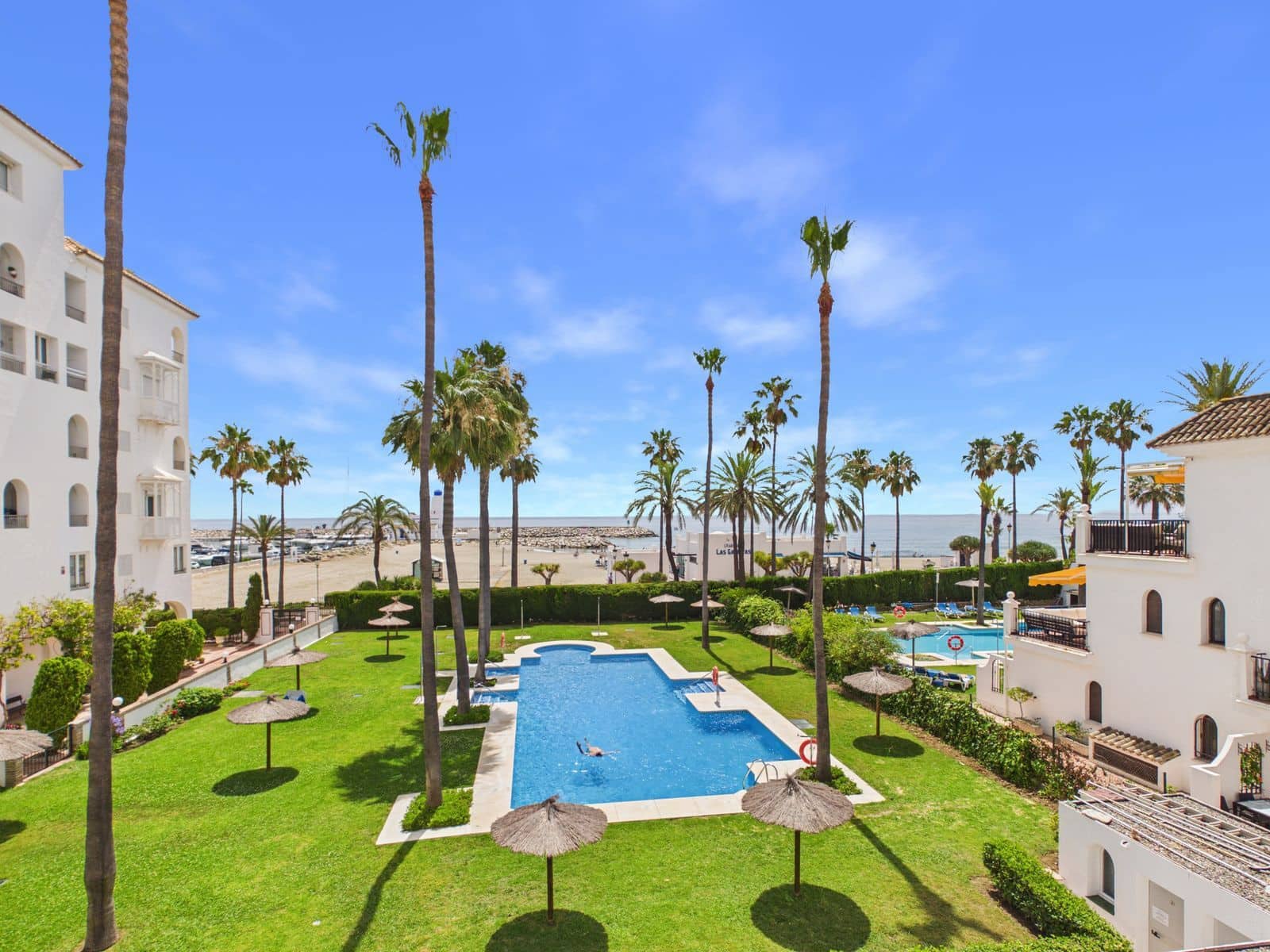 2 Zimmer Strandapartment zu verkaufen in Manilva - 430.000 € (Ref: 9937742)