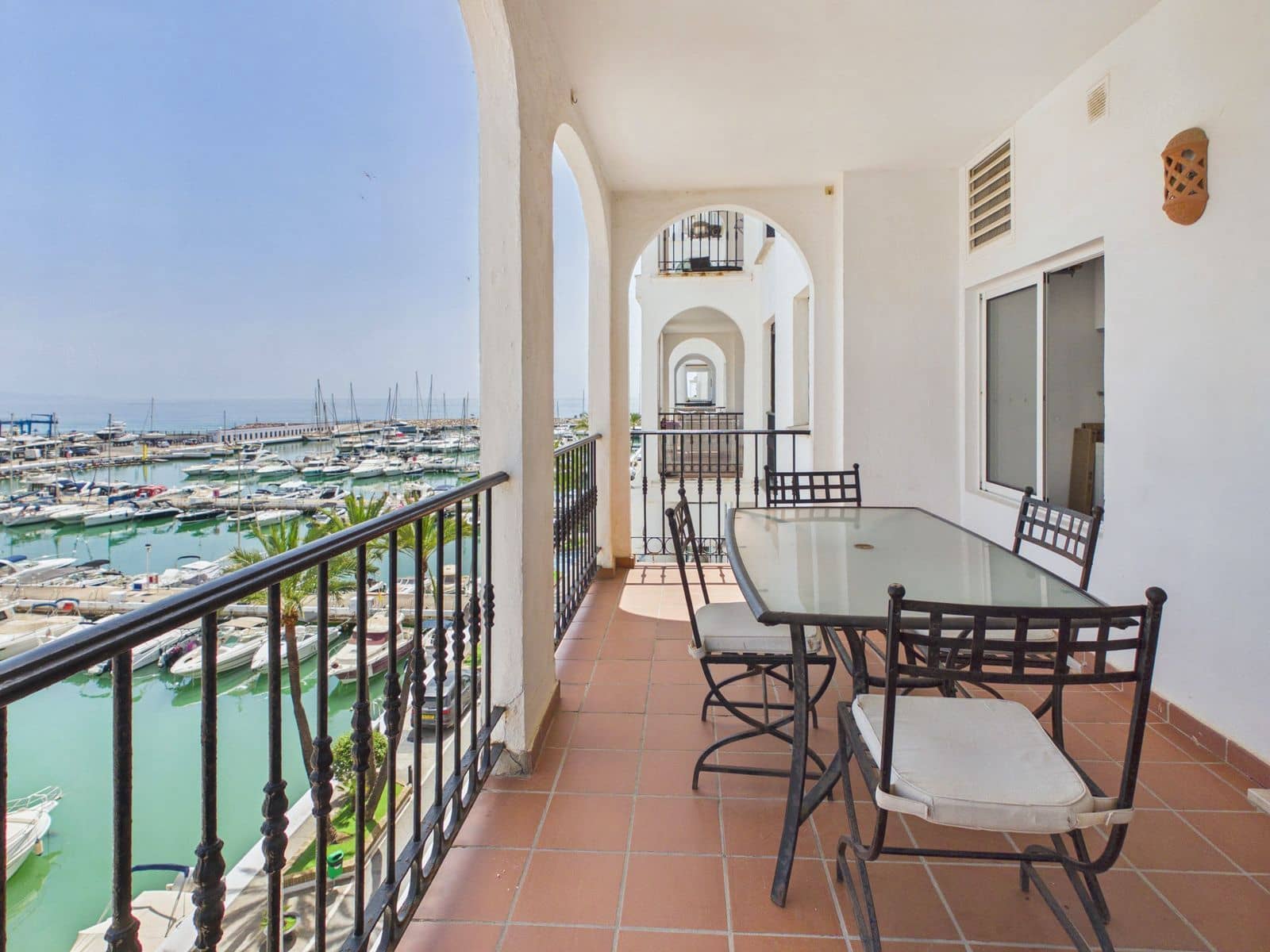2 Zimmer Strandapartment zu verkaufen in Manilva - 430.000 € (Ref: 9937742)