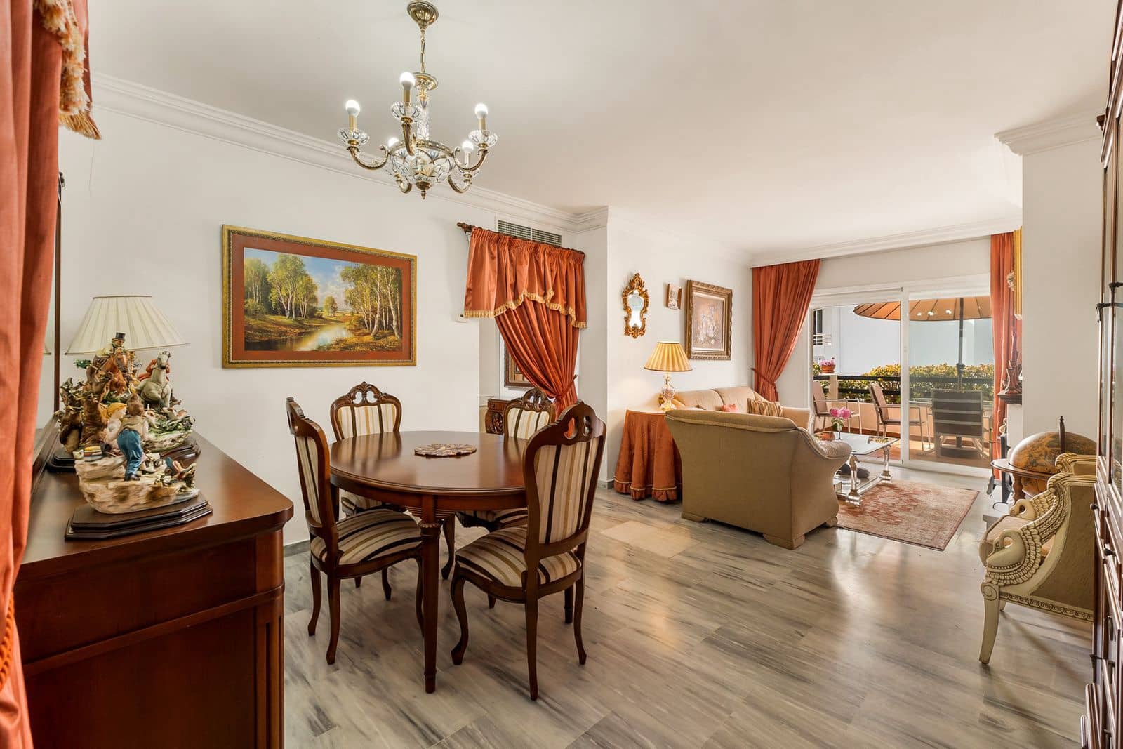 4 soverom Penthouse til salgs i Guadalmina - € 780 000 (Ref: 9937745)