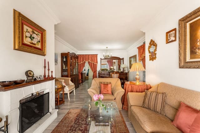 4 soverom Penthouse til salgs i Guadalmina Baja, Marbella - € 780 000 (Ref: 9937745)