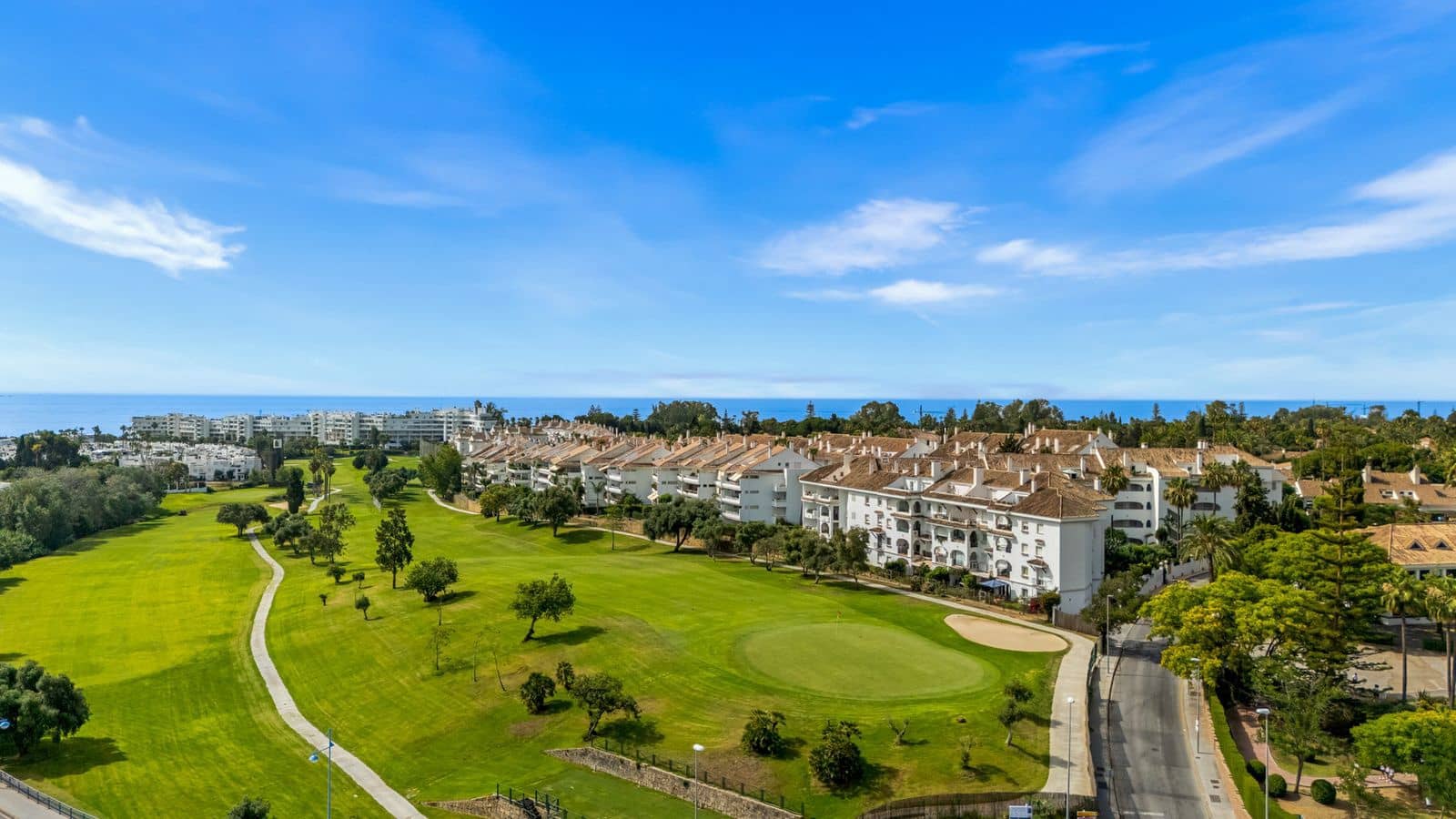 4 soverom Penthouse til salgs i Guadalmina - € 780 000 (Ref: 9937745)