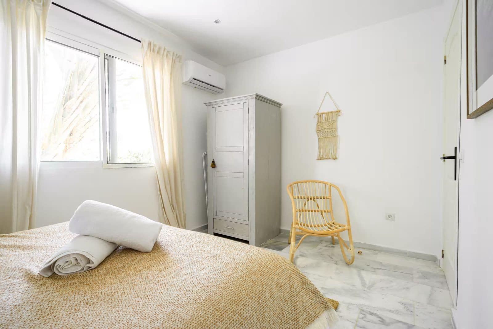 4 quarto Moradia para venda em Nueva Andalucia - 1 100 000 € (Ref: 9952073)
