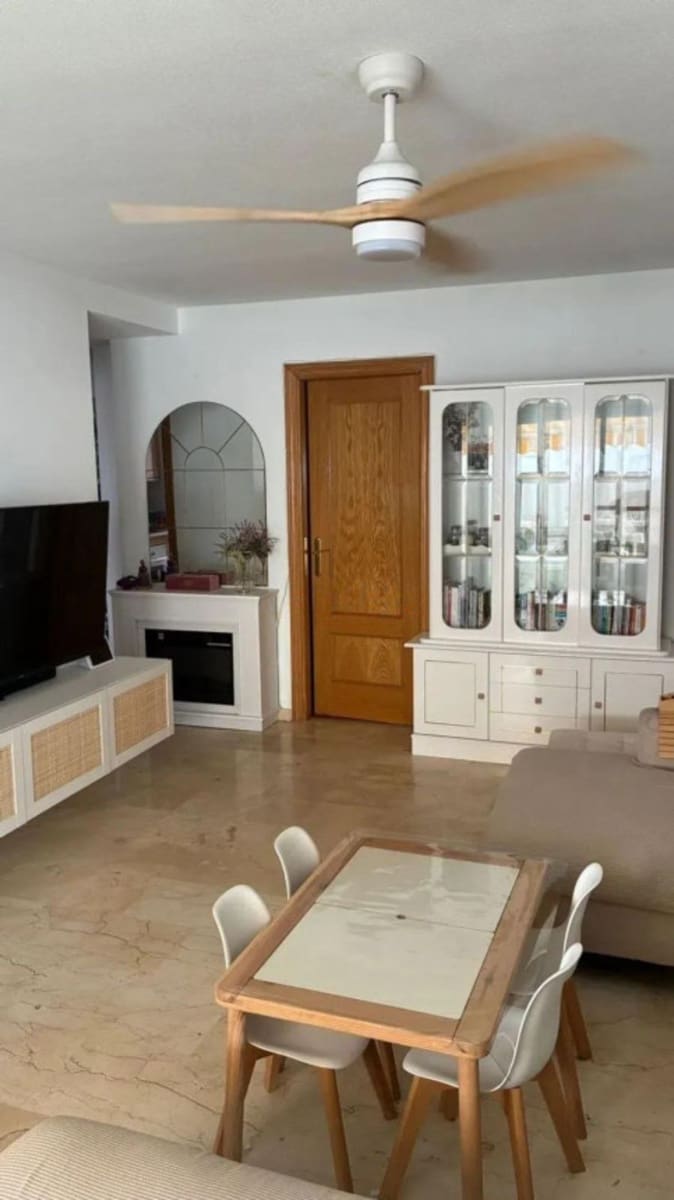 3 quarto Apartamento para venda em Benahavis - 360 000 € (Ref: 9952074)