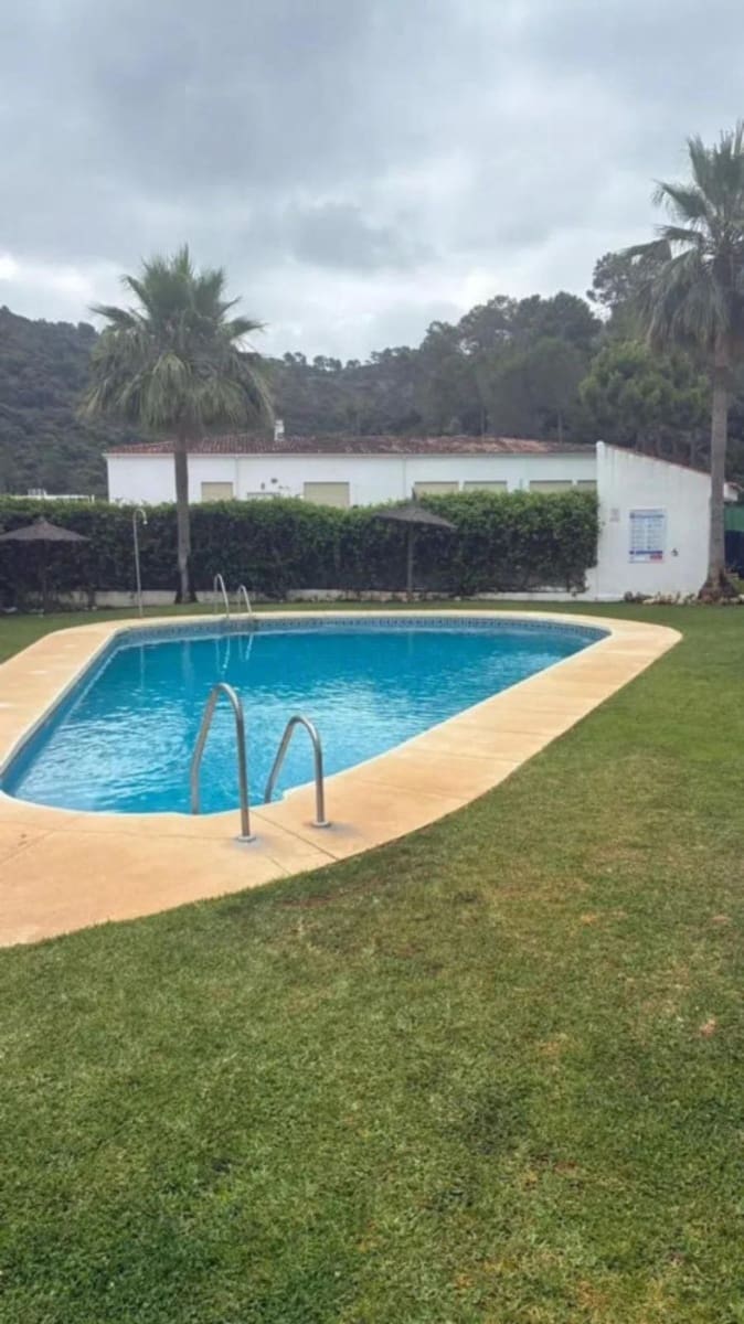 3 quarto Apartamento para venda em Benahavis - 360 000 € (Ref: 9952074)
