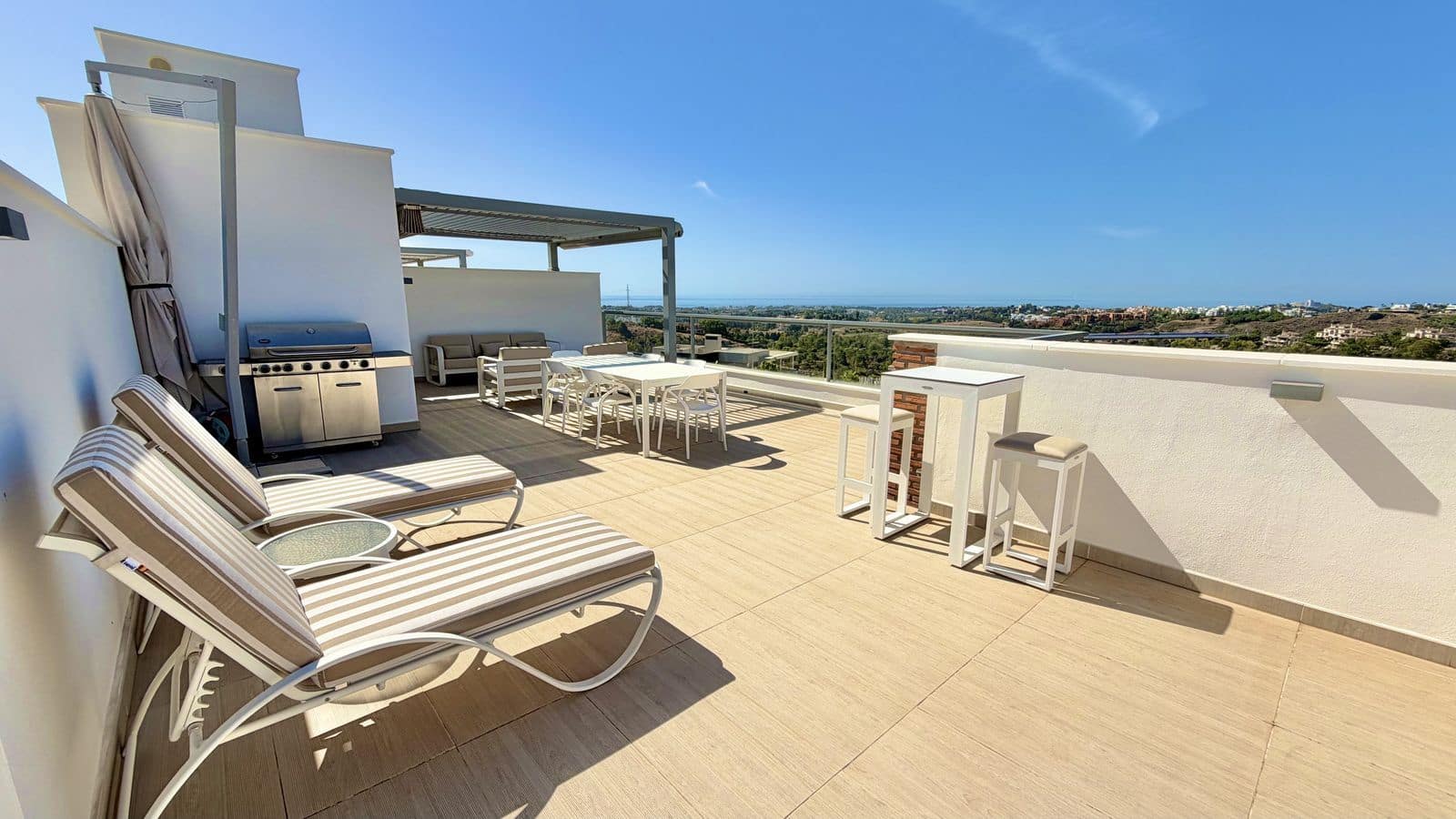 3 chambre Penthouse à vendre à Los Arqueros - 990 000 € (Ref: 9952082)