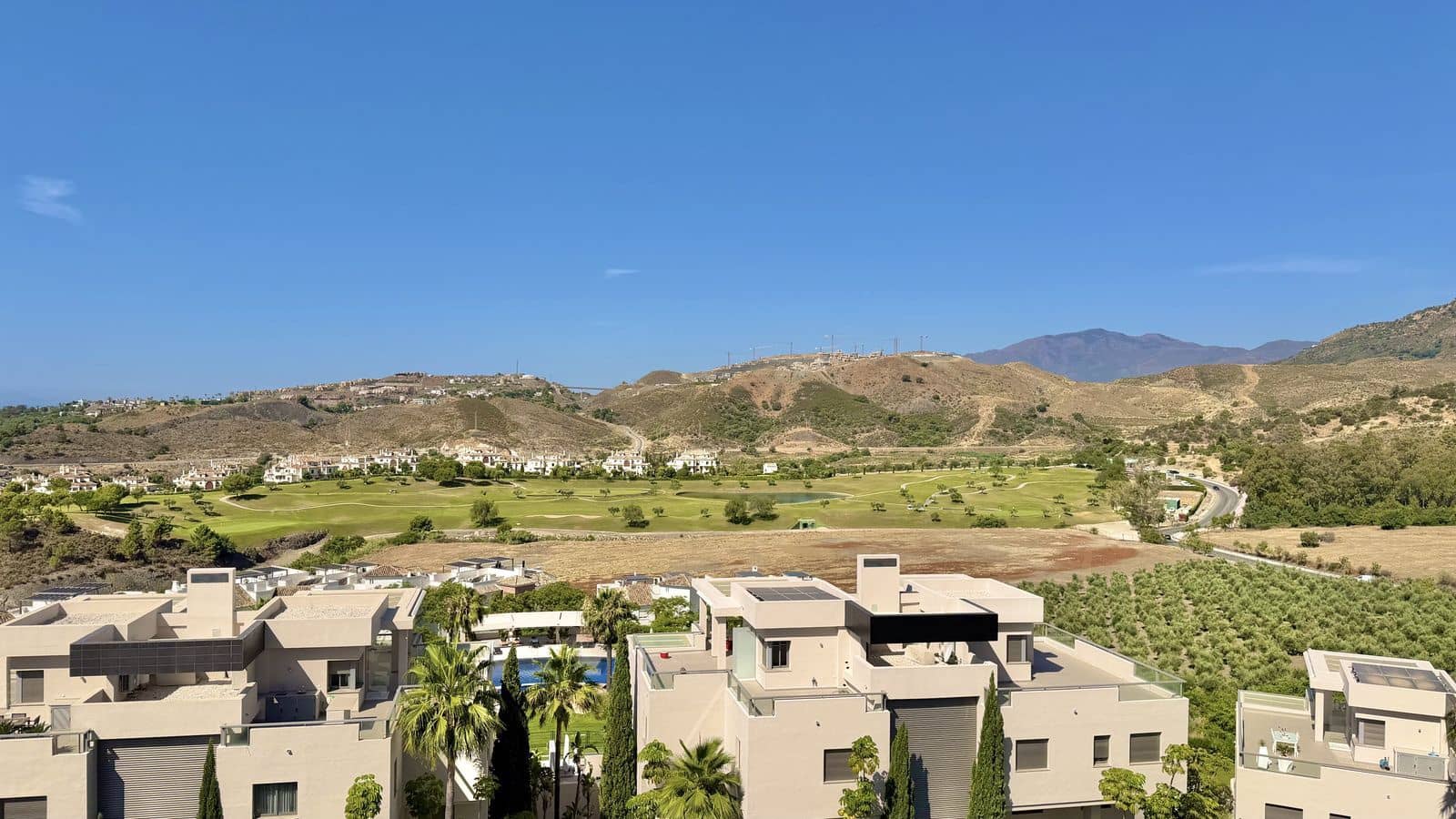 3 chambre Penthouse à vendre à Los Arqueros - 990 000 € (Ref: 9952082)