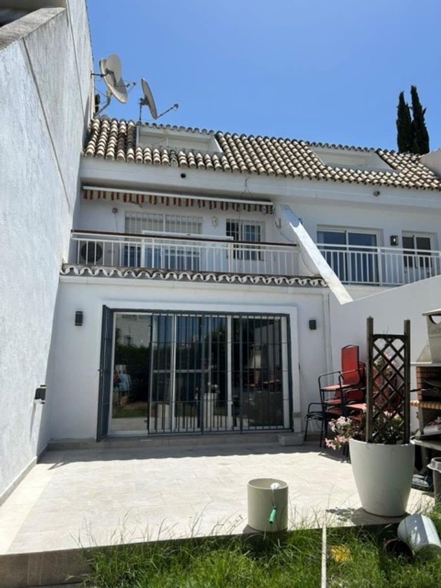 3 soveværelse Byhus til salg i Marbella - € 780.000 (Ref: 9952091)