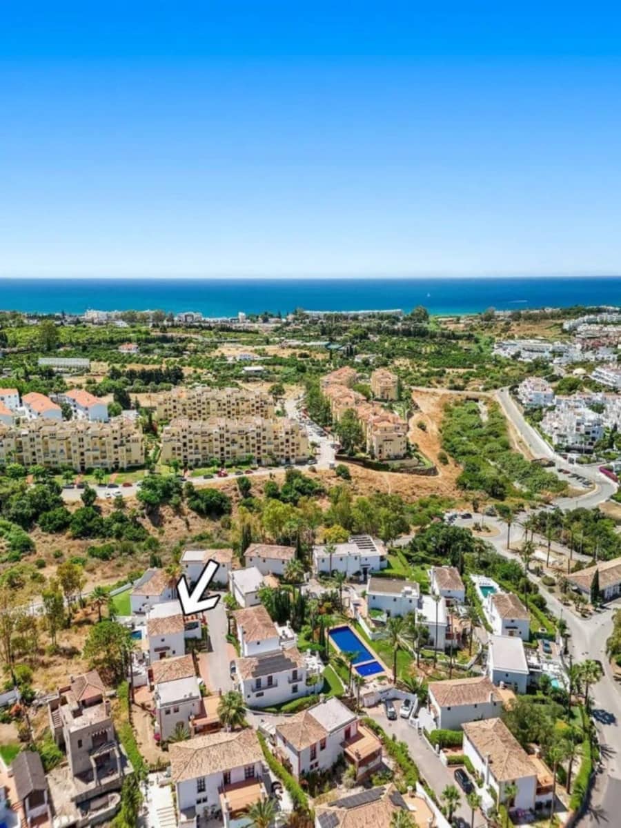 4 camera da letto Villa in vendita in New Golden Mile - 2.099.000 € (Rif: 9952092)