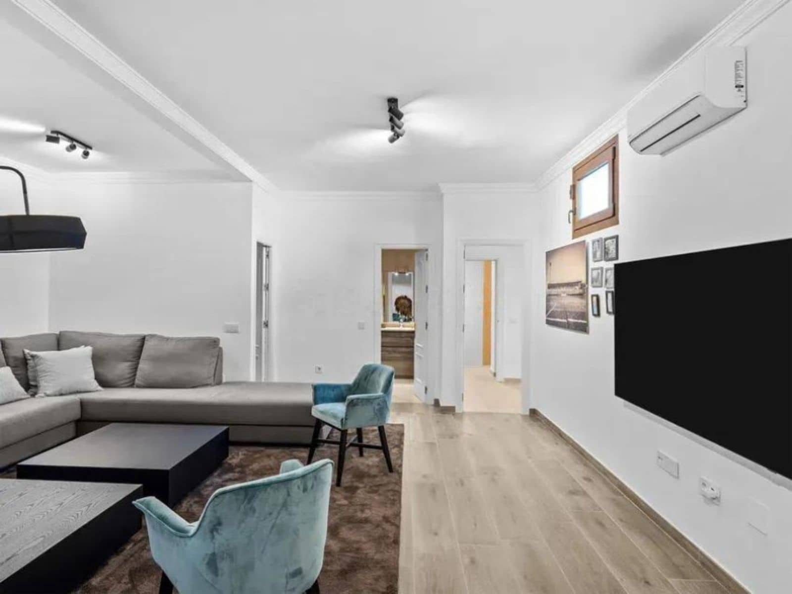 4 camera da letto Villa in vendita in New Golden Mile - 2.099.000 € (Rif: 9952092)