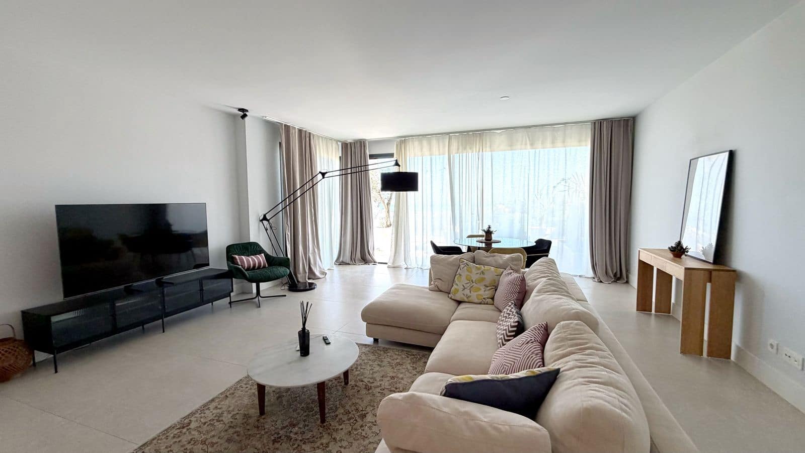 2 slaapkamer Appartement te koop in La Quinta - € 650.000 (Ref: 9952111)