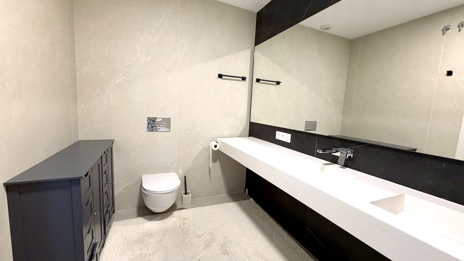 2 slaapkamer Appartement te koop in La Quinta - € 650.000 (Ref: 9952111)