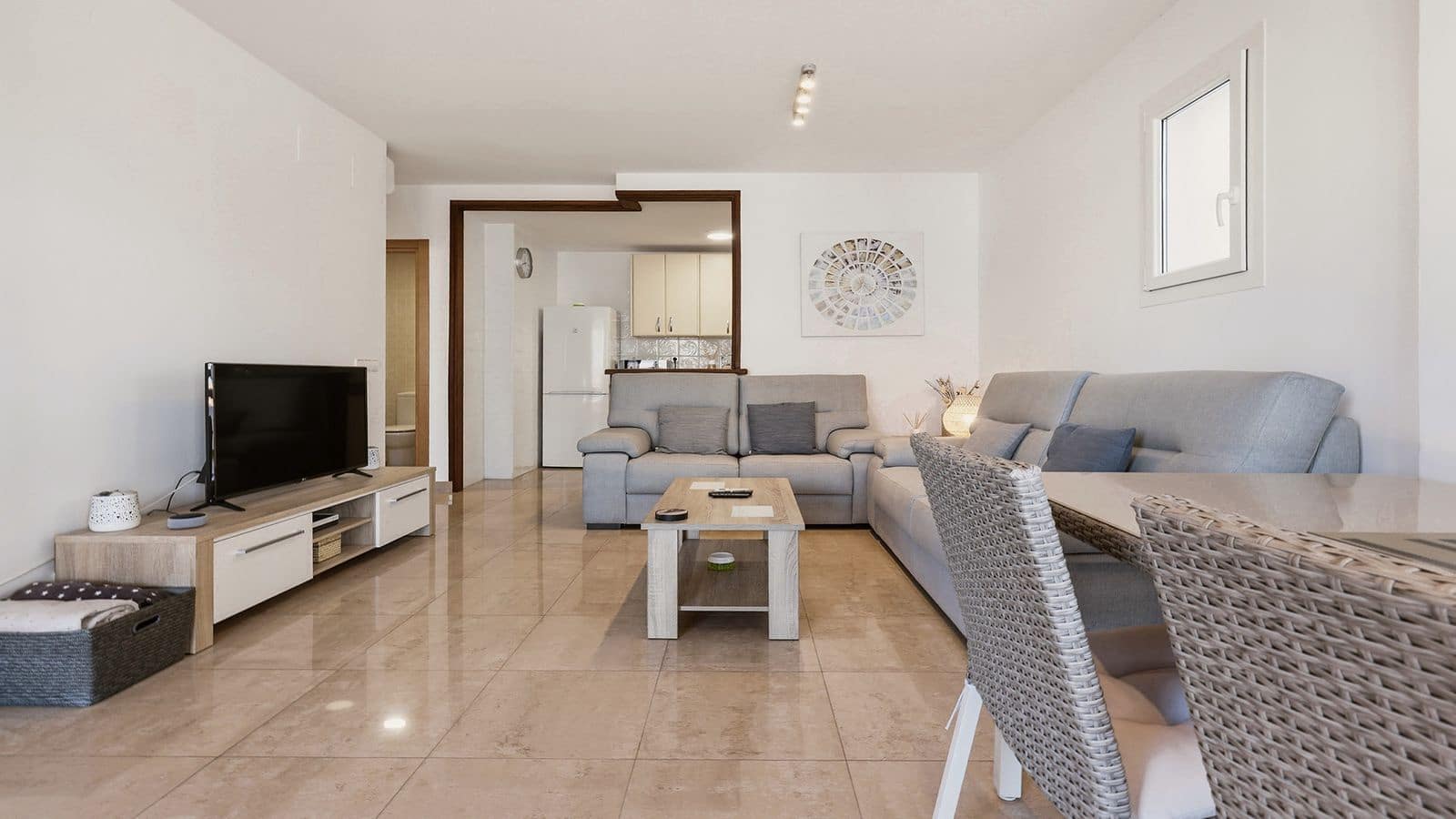 2 slaapkamer Appartement te koop in Manilva - € 280.000 (Ref: 9952113)