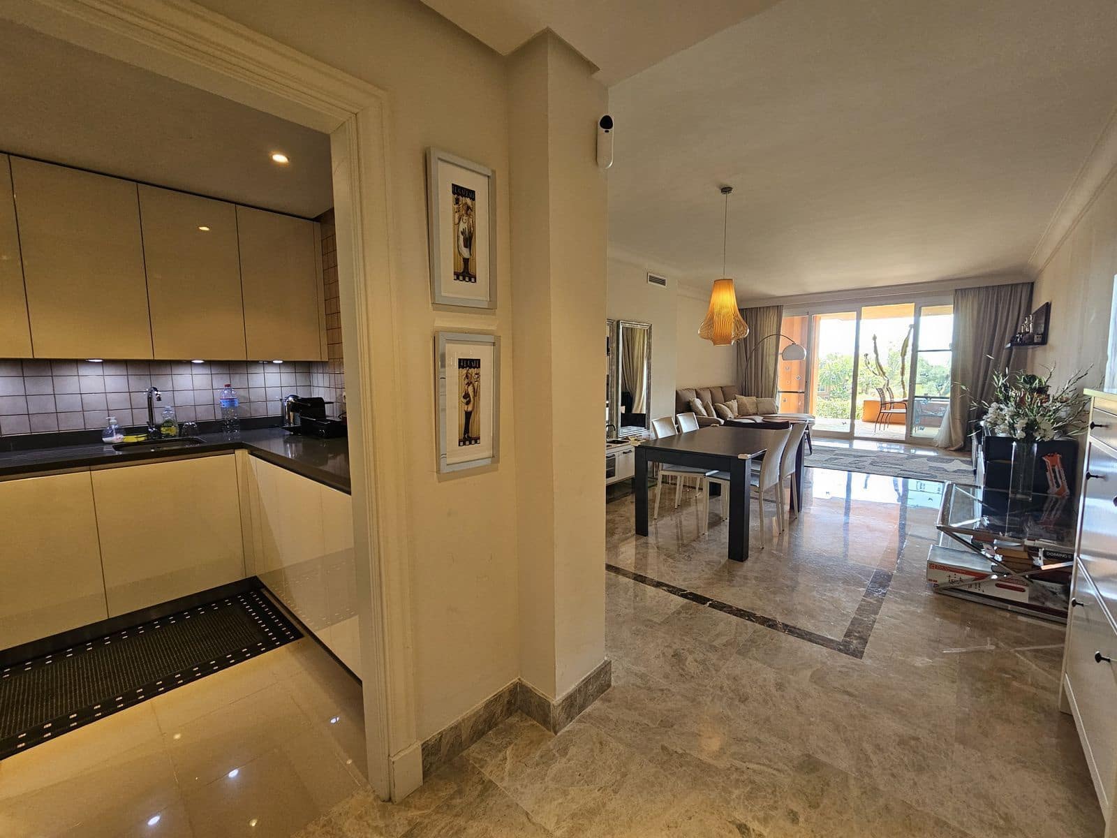 2 sypialnia Apartament na sprzedaż w Nueva Andalucia - 565 000 € (Ref: 9952116)