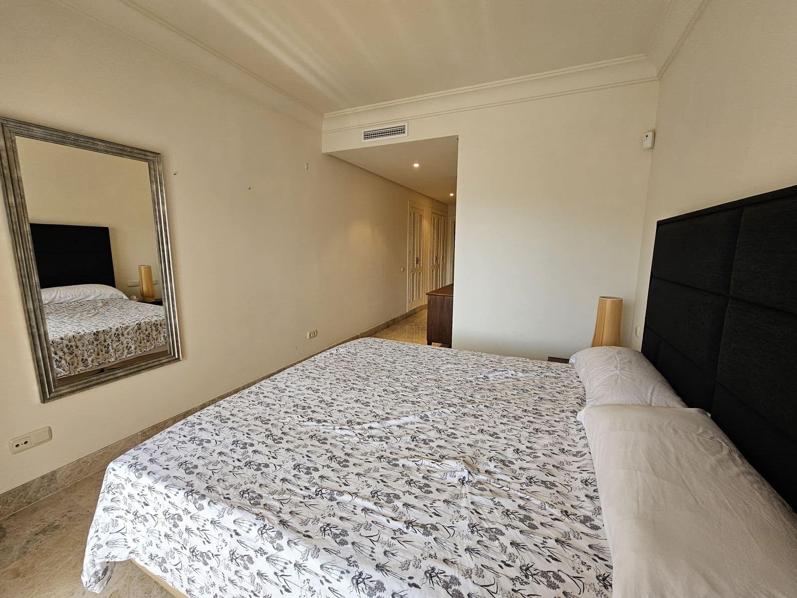2 sypialnia Apartament na sprzedaż w Nueva Andalucia - 565 000 € (Ref: 9952116)