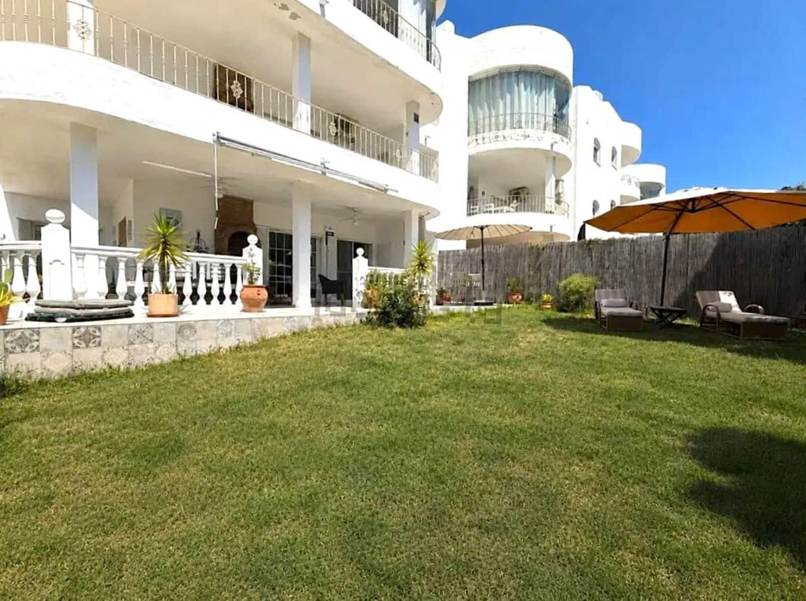 2 Zimmer Apartment zu verkaufen in Estepona - 359.000 € (Ref: 9952119)