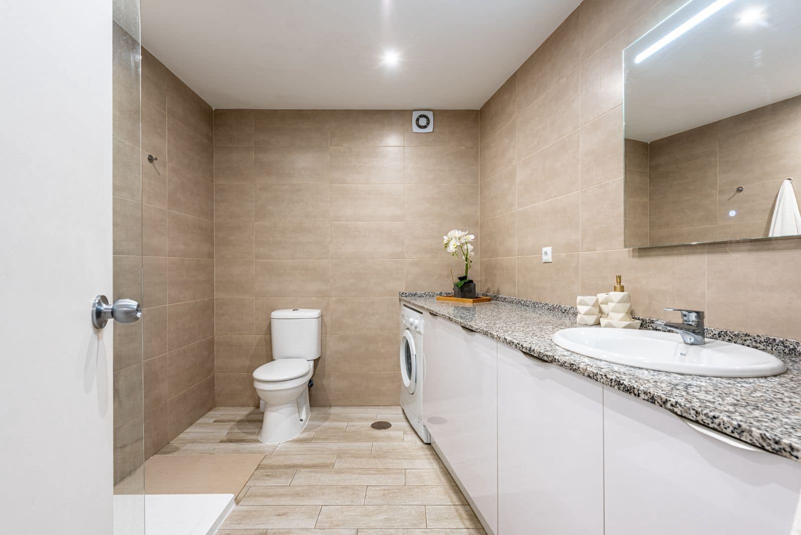 1 slaapkamer Appartement te koop in Estepona - € 329.000 (Ref: 9952121)