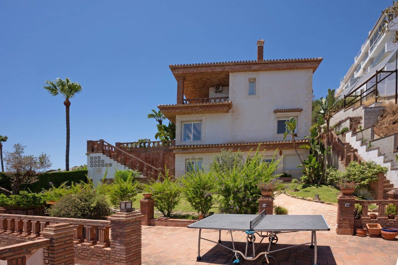 6 Zimmer Villa zu verkaufen in Riviera del Sol - 1.795.000 € (Ref: 9952125)