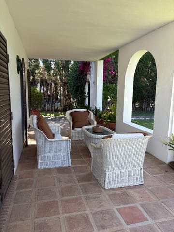4 makuuhuone Huvila myytävänä paikassa Artola, Marbella - 1 150 000 € (Ref: 9952129)