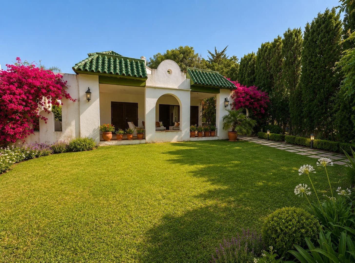 Chalet de 4 habitaciones en Artola en venta - 1.150.000 € (Ref: 9952129)