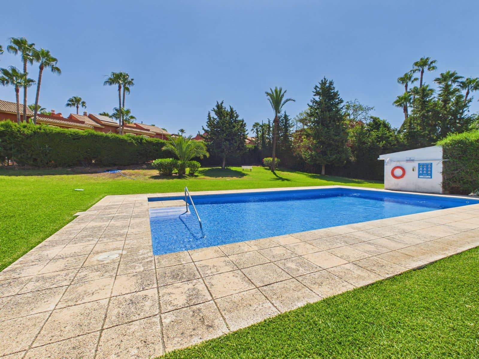 1 makuuhuone Huoneisto myytävänä paikassa Estepona - 295 000 € (Ref: 9952130)