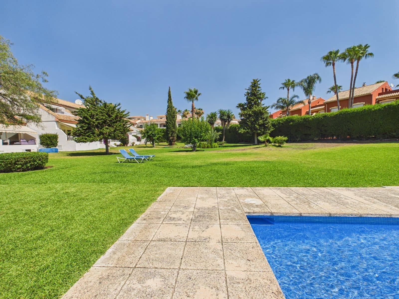 1 makuuhuone Huoneisto myytävänä paikassa Estepona - 295 000 € (Ref: 9952130)