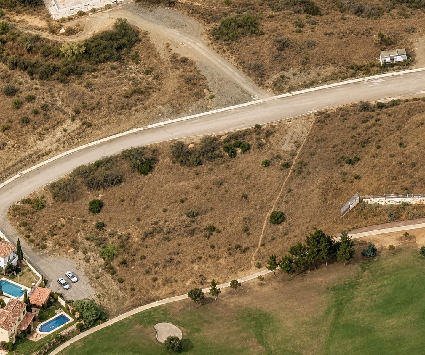 Terrain à Bâtir à vendre à Estepona - 315 000 € (Ref: 9952132)