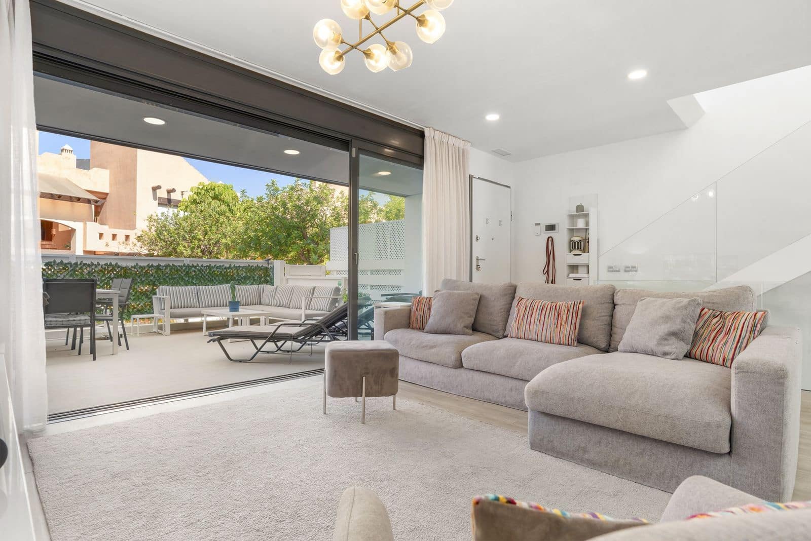 4 bedroom Semi-detached Villa for sale in Cancelada - € 645,000 (Ref: 9952138)