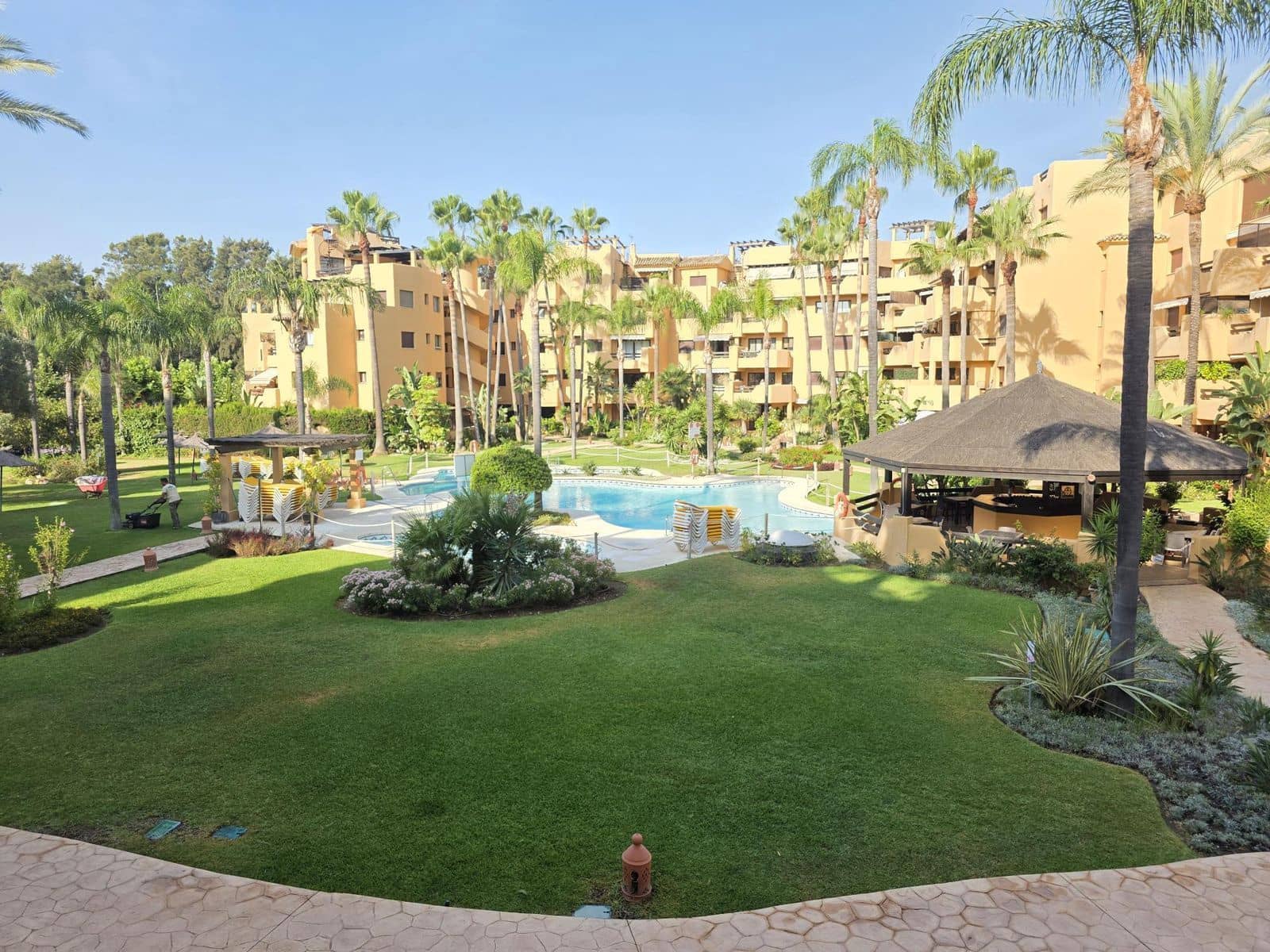 2 bedroom Apartment for sale in Costalita - € 475,000 (Ref: 9952142)