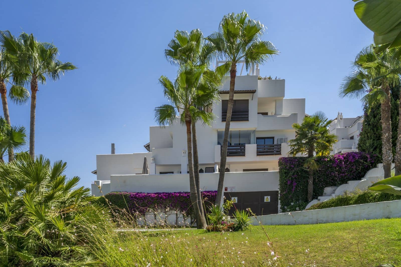 2 camera da letto Appartamento in vendita in New Golden Mile - 345.000 € (Rif: 9952146)