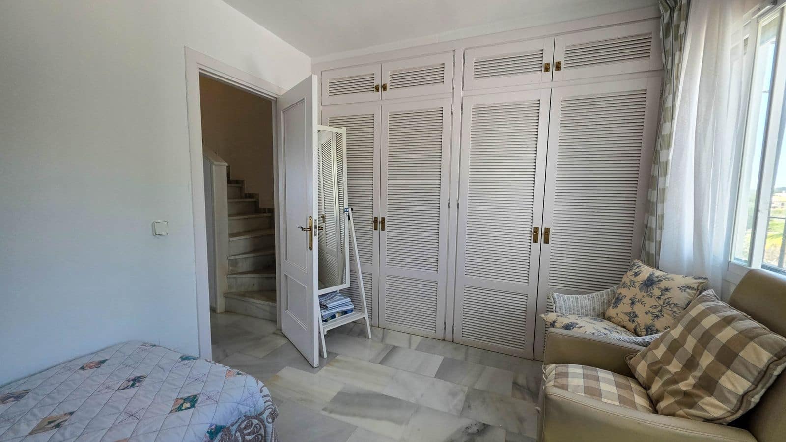 3 makuuhuone Omakotitalo myytävänä paikassa La Duquesa / Puerto de la Duquesa - 515 000 € (Ref: 9952148)