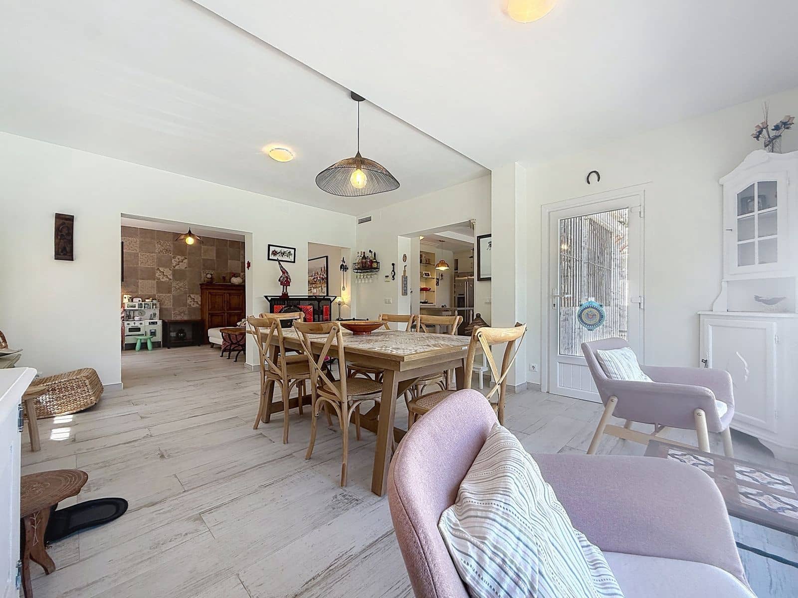 3 slaapkamer Villa te koop in Manilva - € 665.000 (Ref: 9952153)