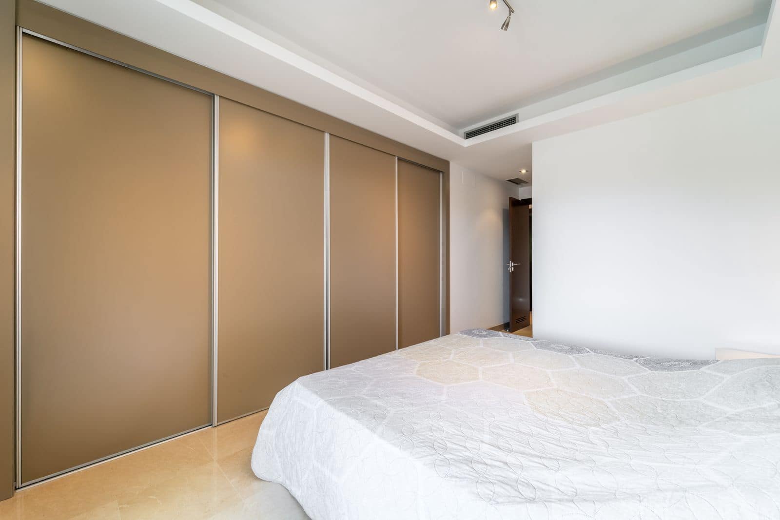 Apartamento de 2 habitaciones en Los Arqueros en venta - 549.000 € (Ref: 9952161)