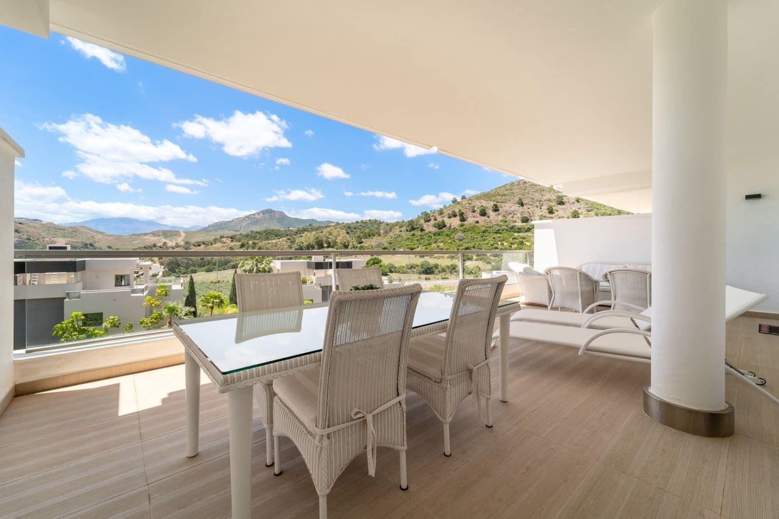Apartamento de 2 habitaciones en Los Arqueros en venta - 549.000 € (Ref: 9952161)