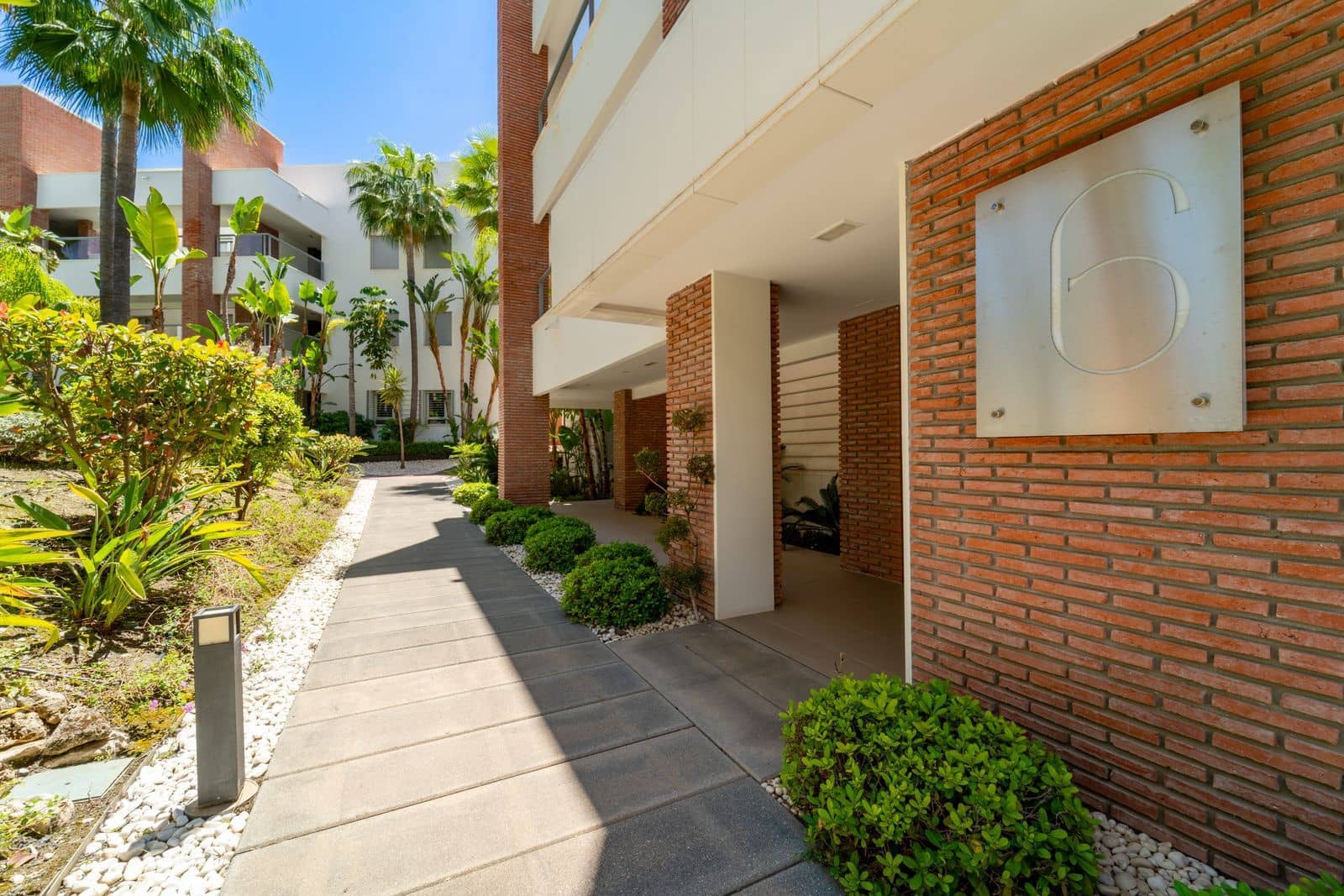Apartamento de 2 habitaciones en Los Arqueros en venta - 549.000 € (Ref: 9952161)