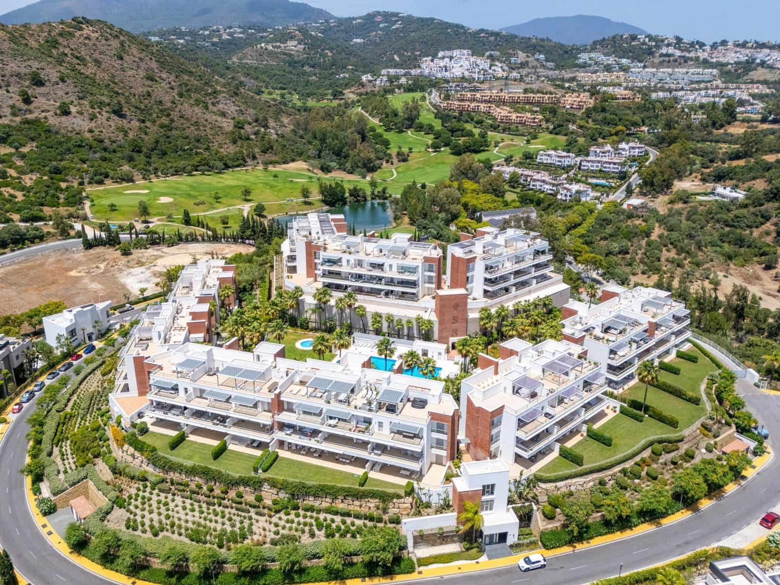 Apartamento de 2 habitaciones en Los Arqueros en venta - 549.000 € (Ref: 9952161)