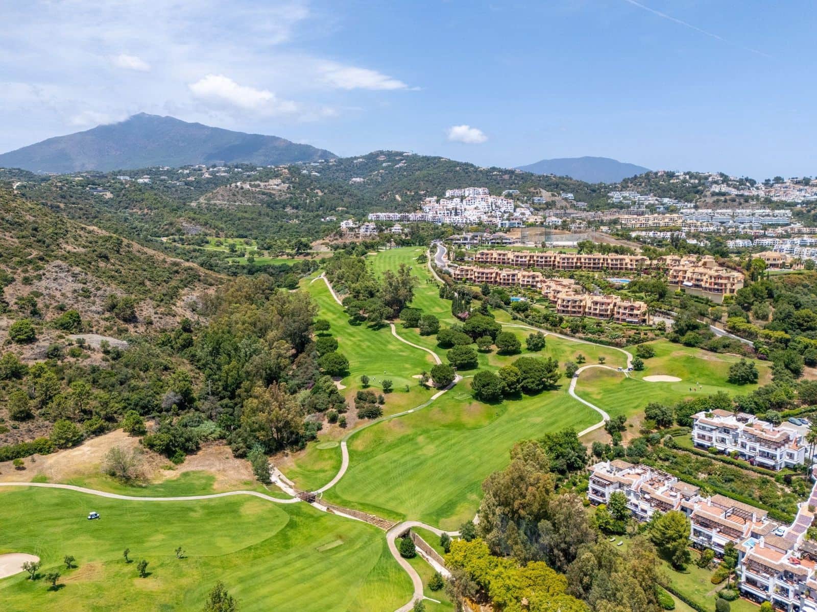 Apartamento de 2 habitaciones en Los Arqueros en venta - 549.000 € (Ref: 9952161)