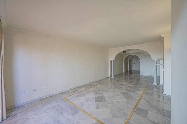 2 sypialnia Apartament na sprzedaż w Nueva Andalucia, Marbella - 675 000 € (Ref: 9952163)