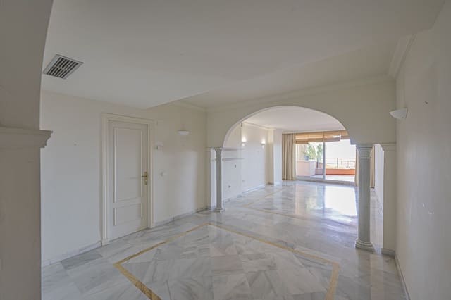 2 sypialnia Apartament na sprzedaż w Nueva Andalucia, Marbella - 675 000 € (Ref: 9952163)