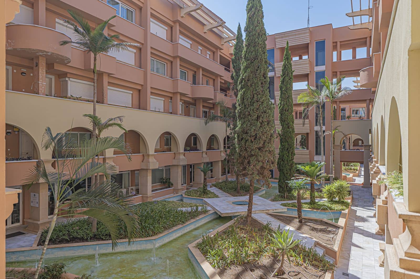 2 sypialnia Apartament na sprzedaż w Nueva Andalucia - 675 000 € (Ref: 9952163)