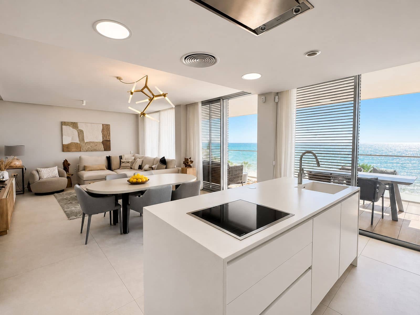 4 makuuhuone Huoneisto myytävänä paikassa Estepona - 2 450 000 € (Ref: 9952164)