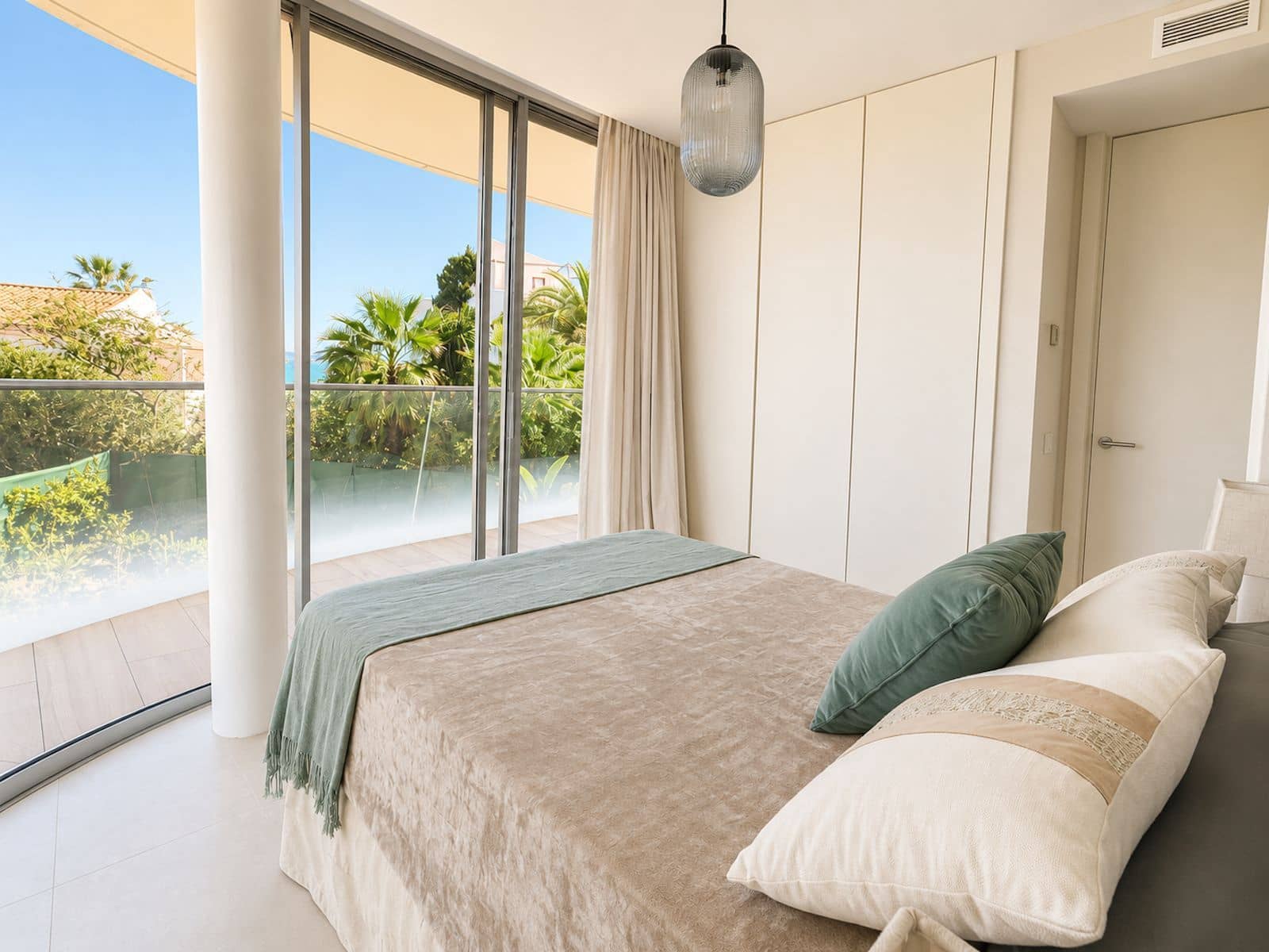 4 makuuhuone Huoneisto myytävänä paikassa Estepona - 2 450 000 € (Ref: 9952164)
