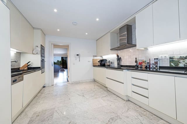 3 soverom Leilighet til salgs i Golden Mile, Marbella - € 1 575 000 (Ref: 9952173)