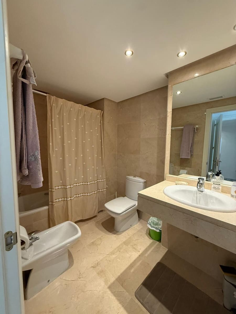 2 camera da letto Appartamento in vendita in Nueva Andalucia - 370.000 € (Rif: 9952176)