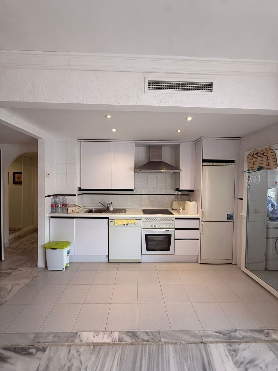 2 camera da letto Appartamento in vendita in Nueva Andalucia - 370.000 € (Rif: 9952176)