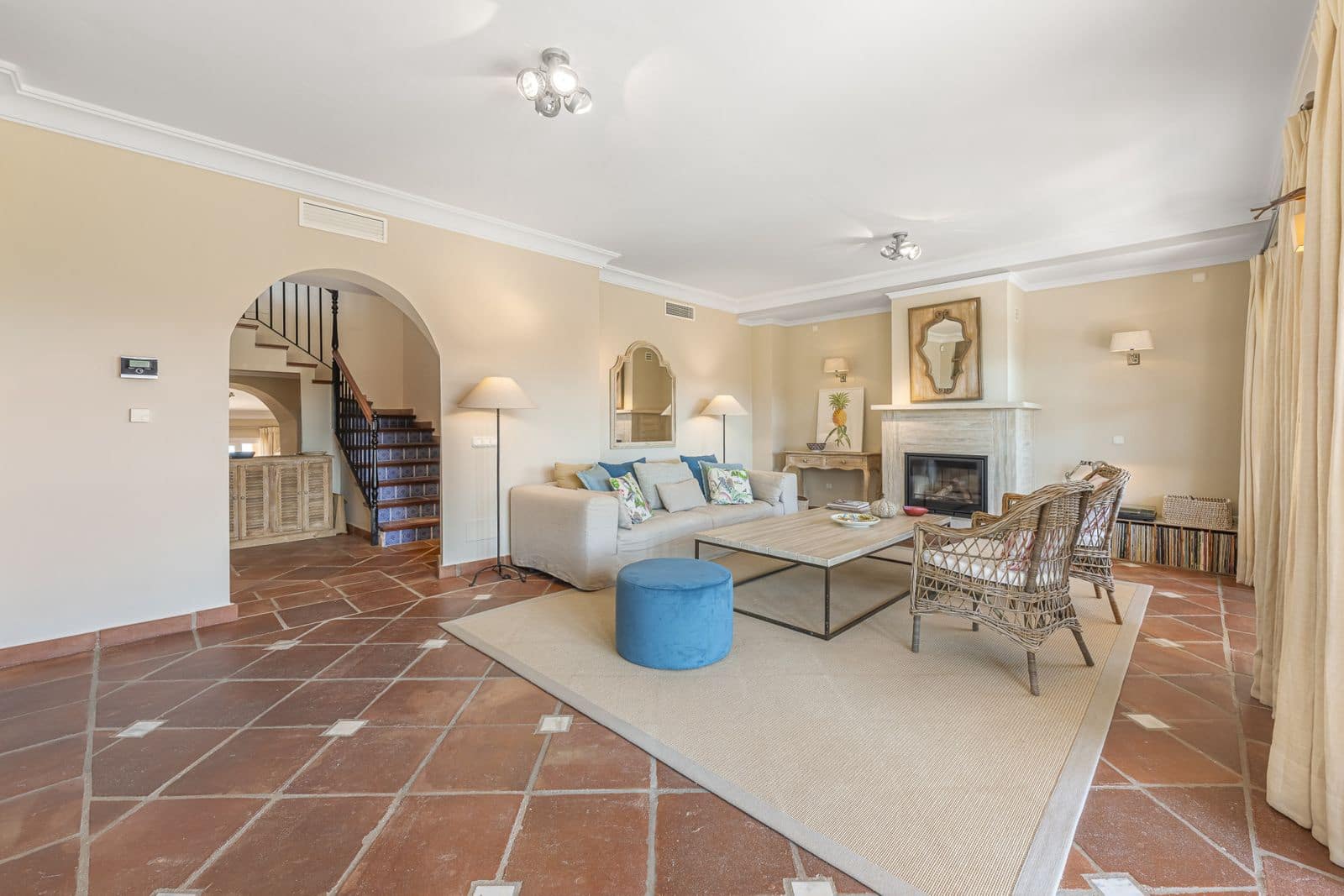 4 chambre Villa/Maison à vendre à Benahavis - 1 350 000 € (Ref: 9952177)